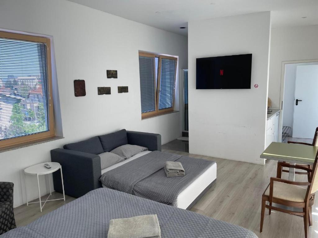 R41 - Tivoli Groundfloor Apartment Ljubljana Exterior foto