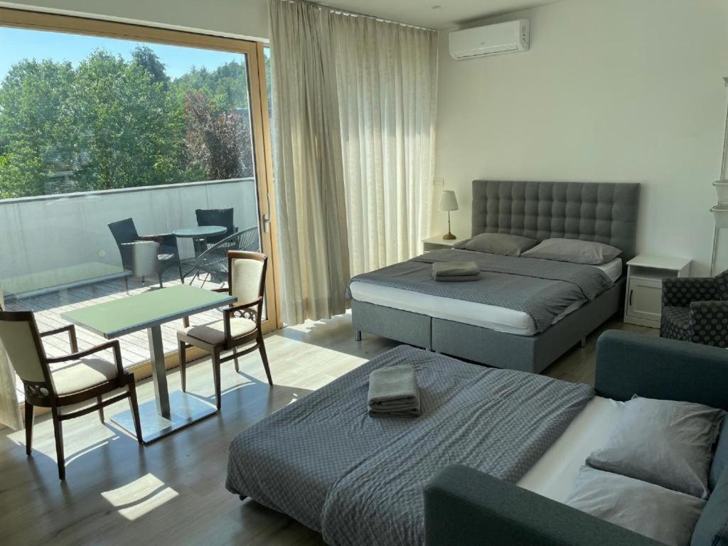 R41 - Tivoli Groundfloor Apartment Ljubljana Exterior foto