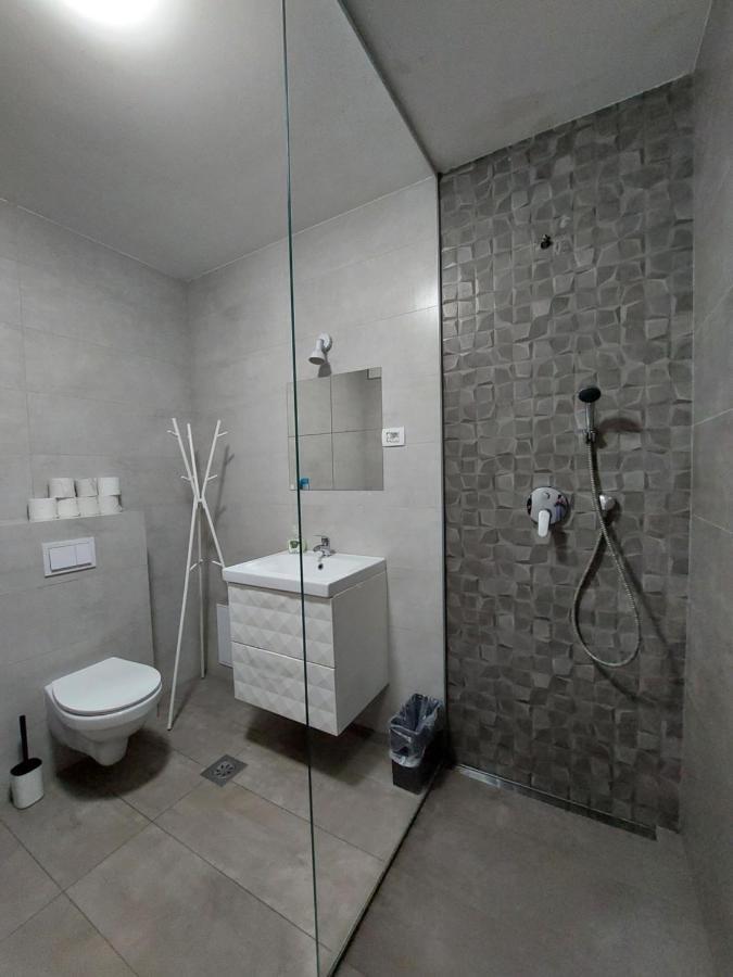 R41 - Tivoli Groundfloor Apartment Ljubljana Exterior foto
